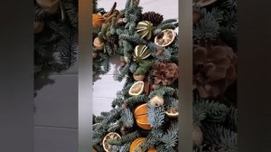 Новогодний венок из живых веток Пихты Нобилис.