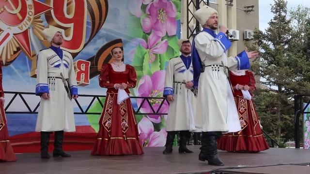 Концерт ко дню победы государственного казачьего ансамбля песни и танца "Ставрополье" смотреть онлайн