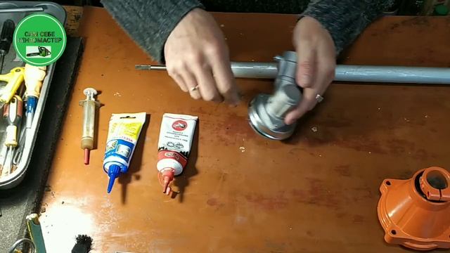 Смазка вала и редуктора на бензокосе. смотреть онлайн