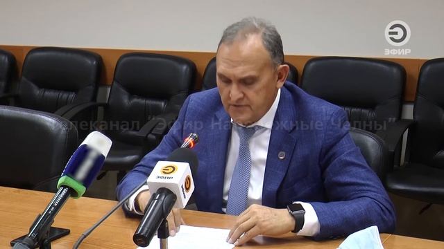 СЕМНАДЦАТЬ ГЕОТУБОВ ИЛА ПОДНЯЛИ РАБОЧИЕ СО ДНА РЕКИ МЕЛЕКЕСКИ. смотреть онлайн