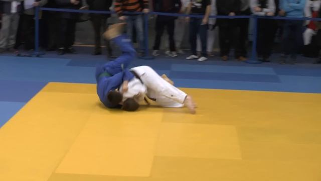 The best moments of the Championship of Moscow on judo U18 2015 смотреть онлайн