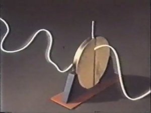 Физика. Оптика. Поляризация света. Фильм 1981 г