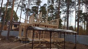 стройка каркасного дома, возведение стен 7.5 на 9 метров.