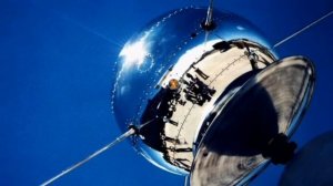 ЧТО  ТАКОЕ  ИСКУССТВЕННЫЙ  СПУТНИК  ?