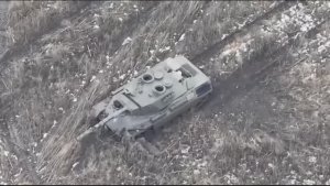??⚔️???⚡Первые кадры поражения в бою немецкого танка Leopard 1A5 на фронте у Купянска⚡