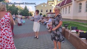 Танцуем под красивую белорусскую песню!!!
