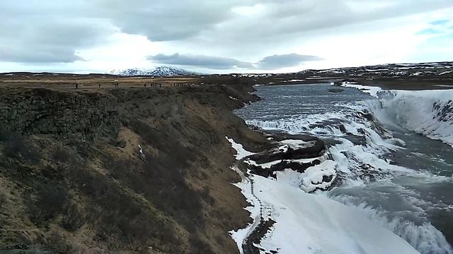 Гюдльфосс – самый известный водопад Исландии, прозванный золотым