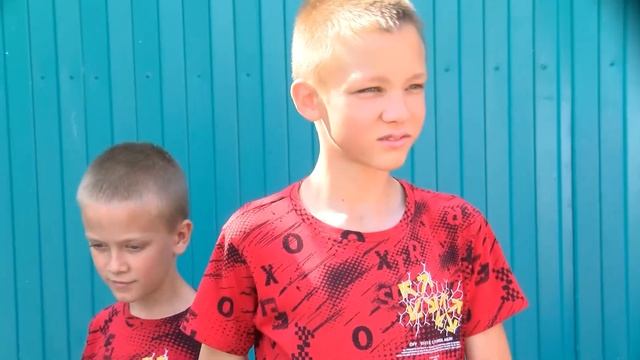 Более 360 волоконовских детей получили подарки к 1 сентября смотреть онлайн