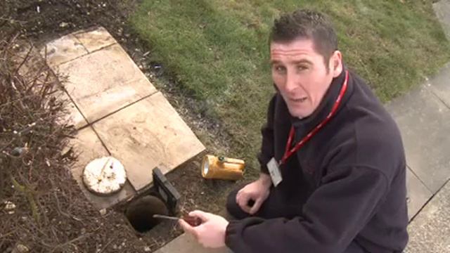 How to...read your water meter смотреть онлайн