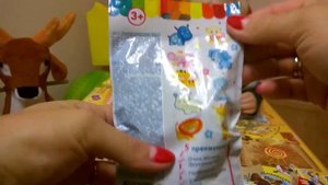 Распаковка игрушек Киндер сюрпиз макси Строительная техника Шар чупа чупс Солнышко в ладошках