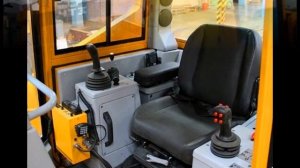 ЕМУ 14 ЛЕТ НЕТ РАВНЫХ в МИРЕ бульдозер Б 11 из РОССИИ