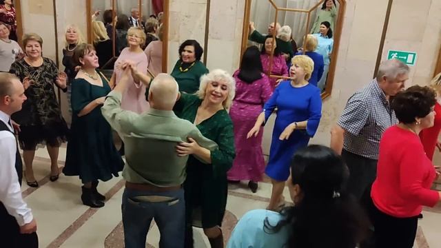 А с неба падала звёздочка...... 04.11.23. смотреть онлайн