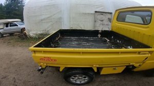 Suzuki Carry 4wd Japanese mini truck closer look.