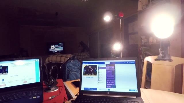 BBC micro:bit | Unboxing and Features Test смотреть онлайн