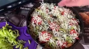 ВАУ! Пицца с мидиями!Пицца с курочкой!