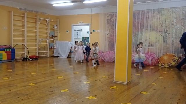 Праздник осени в саду у Витали 7 смотреть онлайн