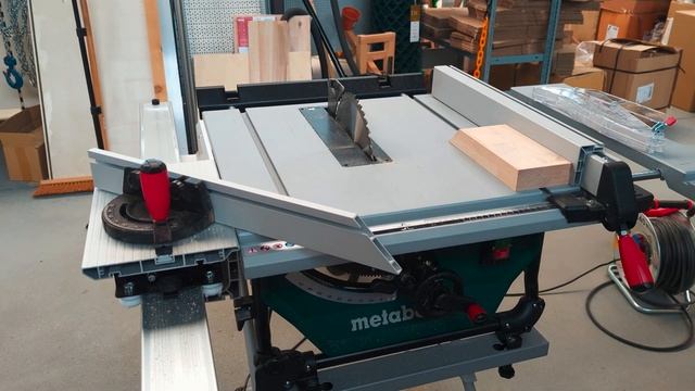 Die Metabo Tischkreissäge TS 254M im Test смотреть онлайн