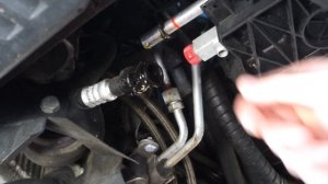 BMW 5 Series (e60) Power Steering / Dynamic Drive Fluid Change