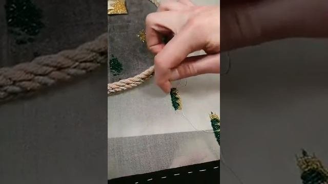 Люневильская вышивка/ индийская техника. Объемный роликовый шов.