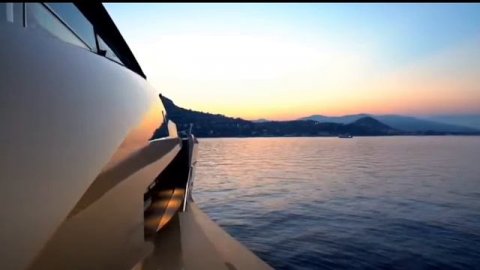 Роскошная яхта