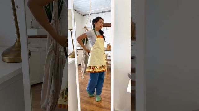 Мастер-класс по пошиву фартука и прихваток на канале⬇️ смотреть онлайн