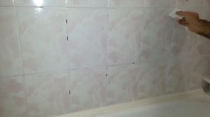 Как заменить между плиток затирку в ванной комнате. Фуга Зафуговать.