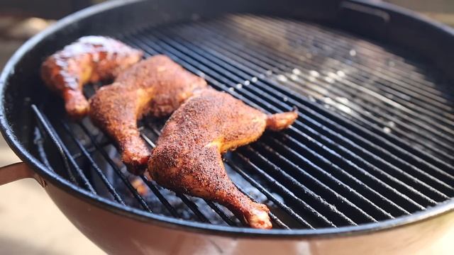 Easy BBQ Chicken Recipe on the Weber Kettle! | Chuds BBQ смотреть онлайн