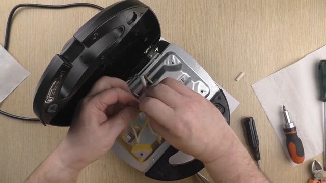 Ремонт мультипекаря. Неправильная сборка? или Ошибка сборщиков? смотреть онлайн