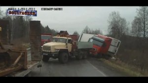 Подборка Аварий Грузовиков / Truck Crash Compilation
