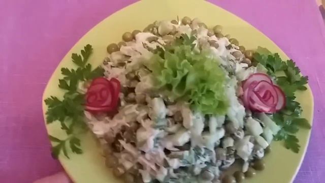 Баночка зеленого горошка+наше желание и умение=2 салата смотреть онлайн