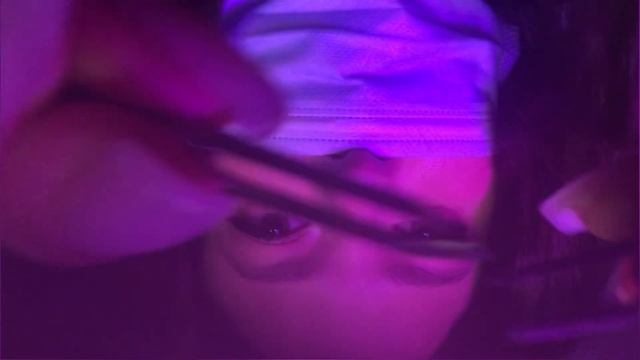 АСМР игра «Наращивание ресниц» Эффект присутствия смотреть онлайн