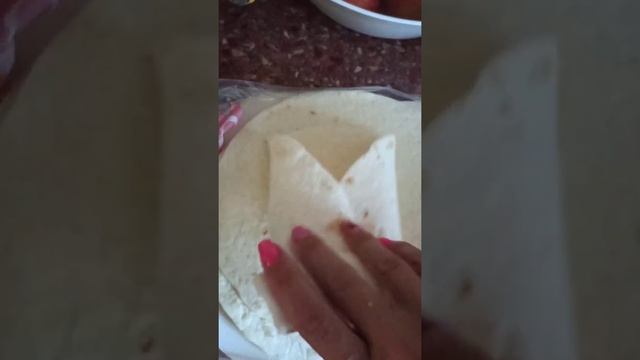 ВКУСНЫЙ ПЕРЕКУС из лаваша/ ПРОСТОЙ РЕЦЕПТ ЗАКУСКИ ИЗ ЛАВАША/ Конвертики из ЛАВАША