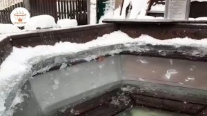 Заморозили банный чан