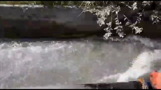 Работа Гидротарана Рогозина ГТ- 300 на быстротоке. смотреть онлайн