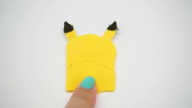 DIY Miniature Dollhouse  - POKEMON PIKACHU LIVING ROOM! (NOT A KIT) смотреть онлайн