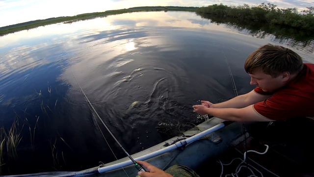 Щука на спиннинг, рыбалка 2022 . Самая Крупная как всегда сорвалась! Рыбалка на щуку 2022 смотреть онлайн