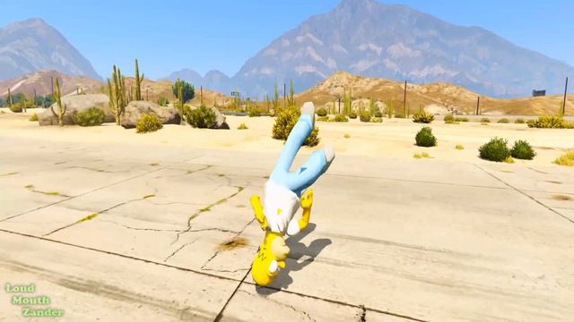 Hulk Kicks King Kong so HARD he Starts Glitching... #GTA5 #Ragdoll #Funny #Hulk #KingKong смотреть онлайн