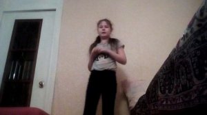 Как научиться стоять на руках у стены! Постепенно!!!????????