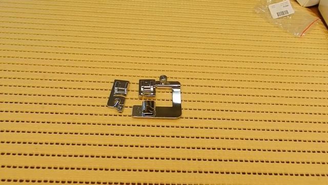 Две лапки для швейной машины с алиэкспресс. смотреть онлайн