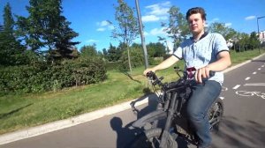 На заднем колесе на самокате. Самоделка