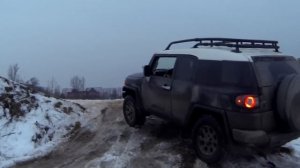Land Rover Freelander 2 Tayota FJ Cruiser off road