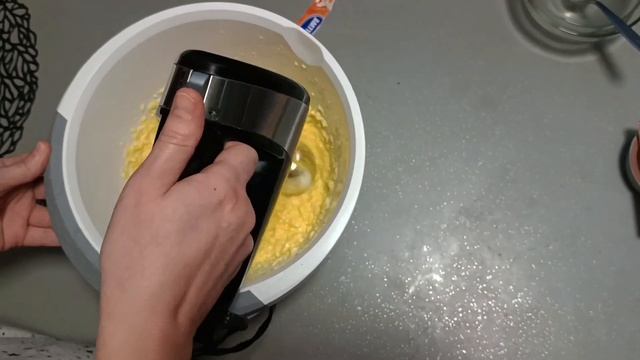 Вкуснейший тёртый пирог! Песочное тесто просто тает во рту! Приготовит даже ребёнок! Уровень: лёгки