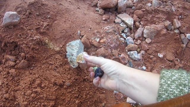 Натуральные камни и где их можно найти .
