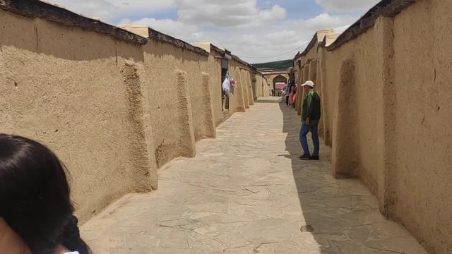 Туркестан 6. КӨНЕ КӨШЕЛЕРІ. ДРЕВНИЕ УЛИЦЫ смотреть онлайн