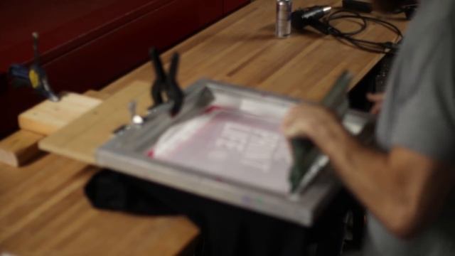 STEP BY STEP T-SHIRT BUSINESS [ 2 cheap t shirt press options ] Homemade screen printing press смотреть онлайн