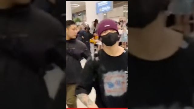 Чон вернулся в Корею. АРМИ всегда  радуются твоим успехам. Ты был великолепен .Нью-Йорк у твоих ног смотреть онлайн