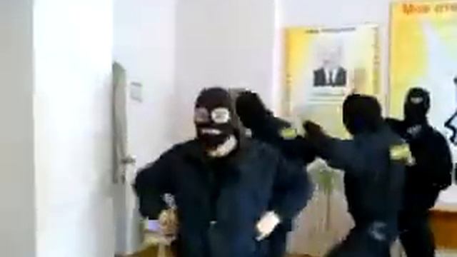 Полиция Нравов - Девушки Хотят.avi смотреть онлайн