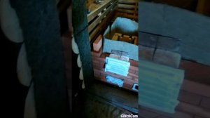 Демонтаж старой банной печи и кладка новой каменки.