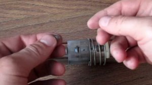 Ремонт крепления телескопической трубки моющего пылесоса.