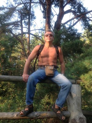 Минипасека. Противороевой метод. Деление пчелосемей на пол-лёта. Разведение маток от лучшей семьи.